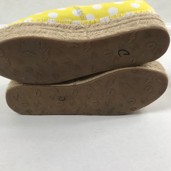 Betsy Johnson Flouncee Platform Espadrilles - Picture 8 of 8